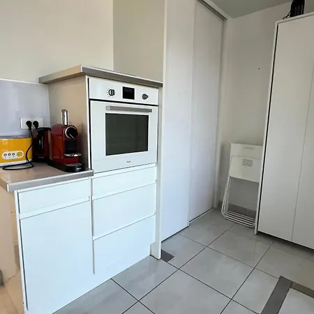 Apartment Beautiful With Parking! Hyeres