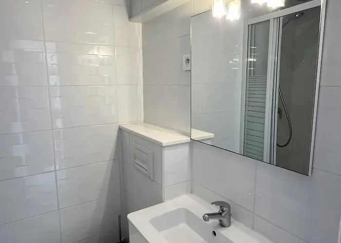 Beautiful With Parking! Apartment Hyeres